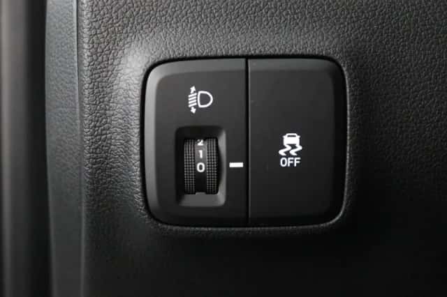 Hyundai i10 (2024) thumbnail 44