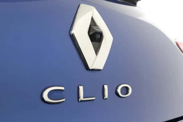 Renault Clio (2020) thumbnail 35