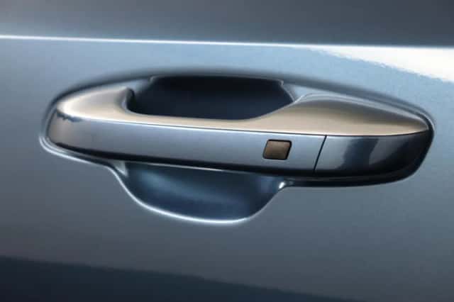 Kia Sorento (2022) thumbnail 32