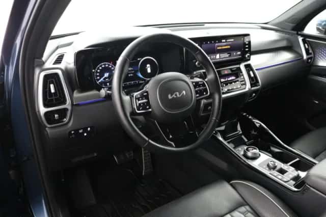 Kia Sorento (2022) thumbnail 69