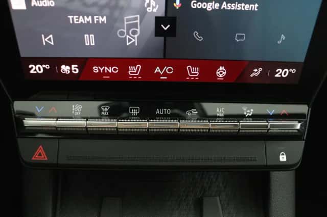 Renault Mégane E-Tech (2025) thumbnail 10