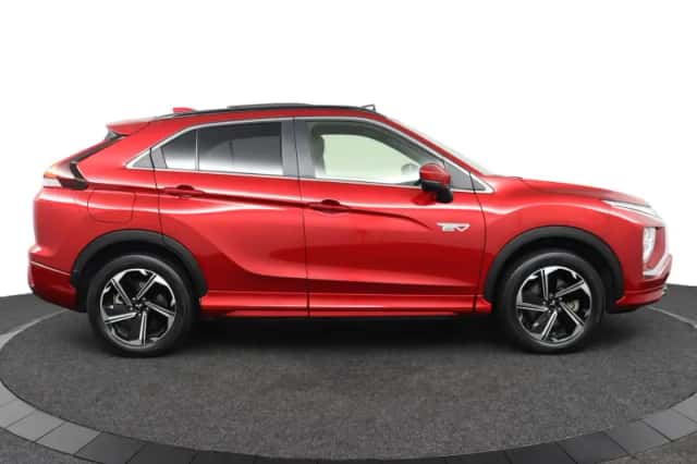 Mitsubishi Eclipse Cross (2021) thumbnail 11