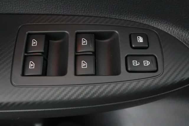 Mitsubishi Eclipse Cross (2021) thumbnail 22