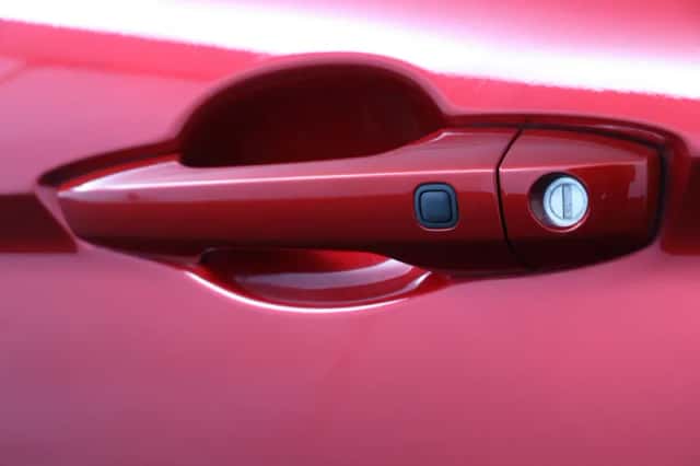 Mitsubishi Eclipse Cross (2021) thumbnail 34