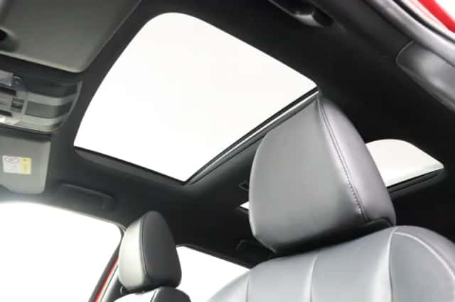 Mitsubishi Eclipse Cross (2021) thumbnail 39