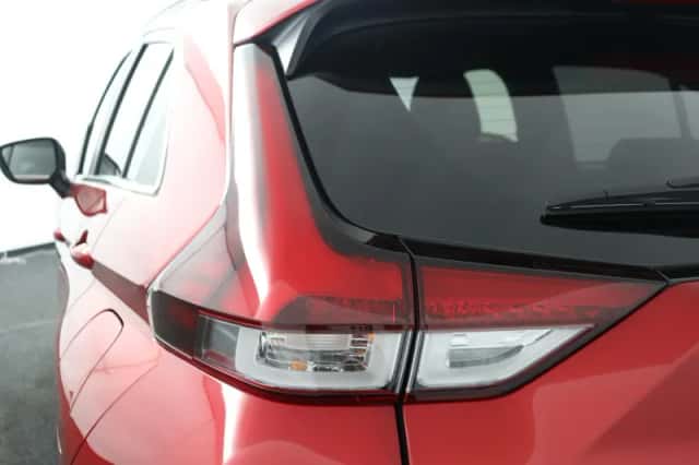 Mitsubishi Eclipse Cross (2021) thumbnail 43