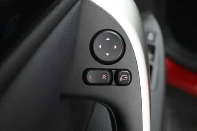 Mitsubishi Eclipse Cross (2021) thumbnail 49