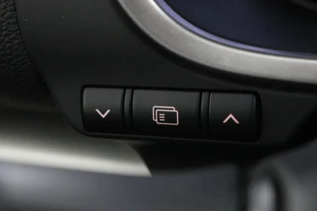 Mitsubishi Eclipse Cross (2021) thumbnail 51