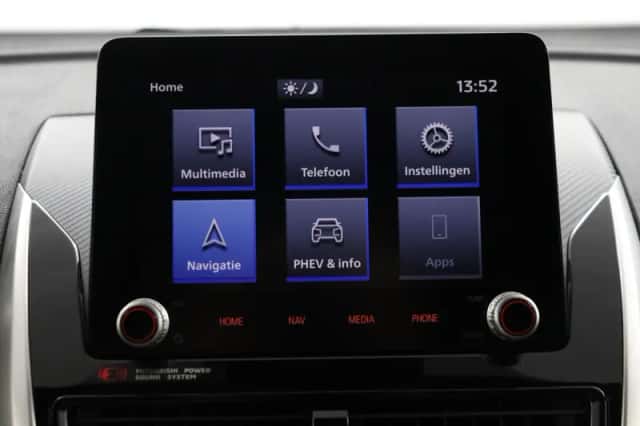 Mitsubishi Eclipse Cross (2021) thumbnail 55