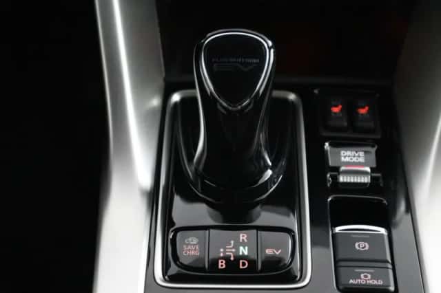 Mitsubishi Eclipse Cross (2021) thumbnail 72