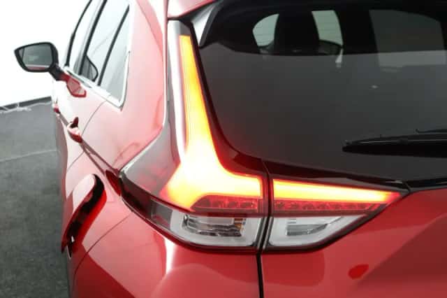 Mitsubishi Eclipse Cross (2021) thumbnail 81