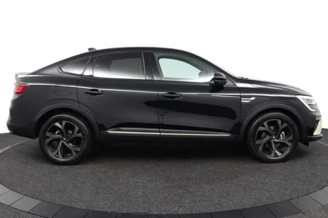 Renault Arkana (2023) thumbnail 6