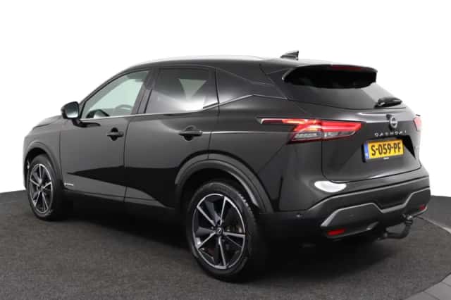 Nissan Qashqai (2023) thumbnail 3