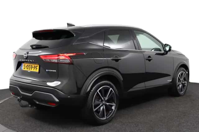Nissan Qashqai (2023) thumbnail 5