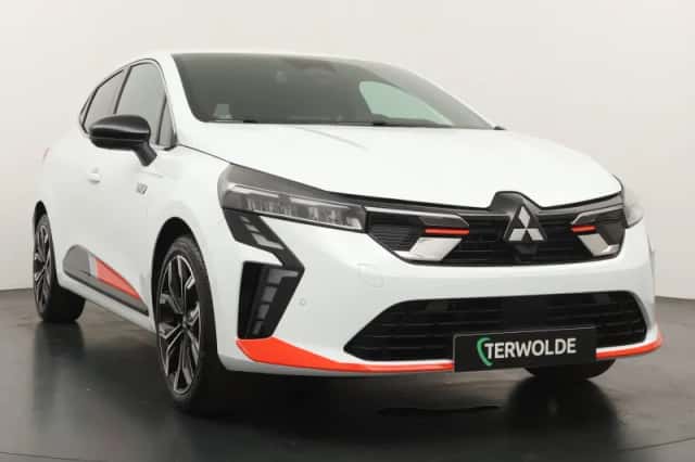 Mitsubishi Colt (2025) thumbnail 3