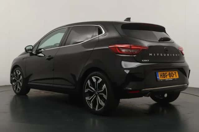Mitsubishi Colt (2025) thumbnail 3