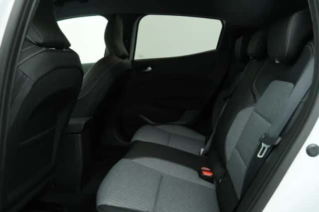 Renault Clio (2025) thumbnail 5