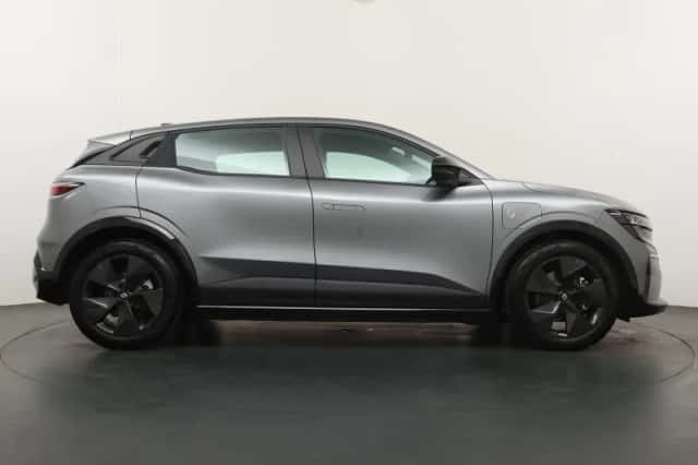 Renault Mégane E-Tech (2025) thumbnail 6