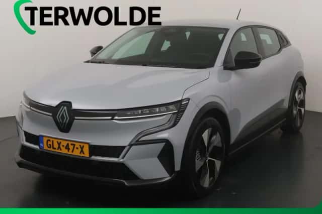 Renault Mégane E-Tech (2025) thumbnail 1
