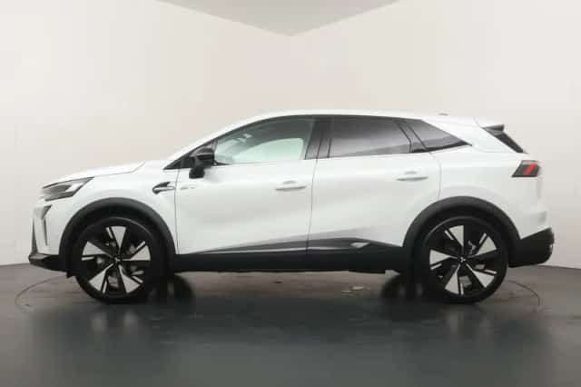 Mitsubishi Grandis (2025) thumbnail 3