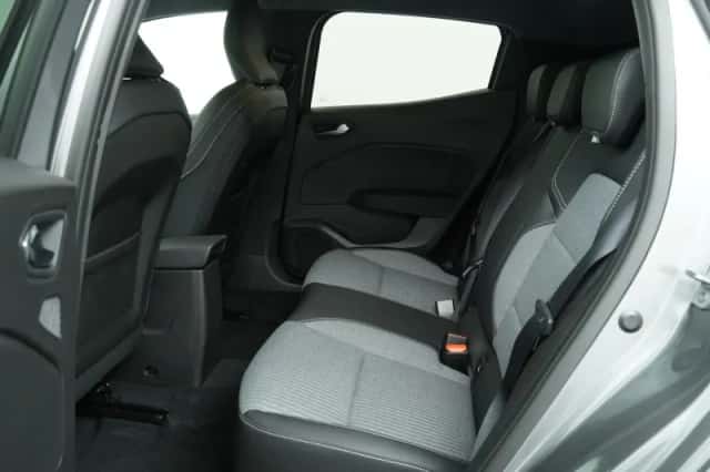 Renault Clio (2025) thumbnail 5