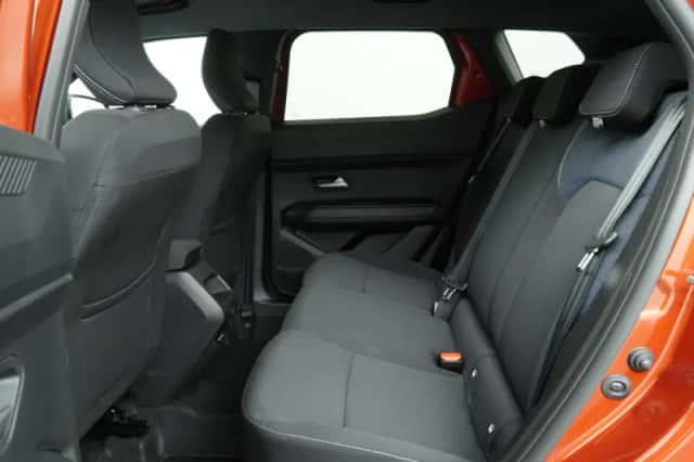 Dacia Duster (2025) thumbnail 5