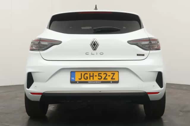 Renault Clio (2025) thumbnail 4