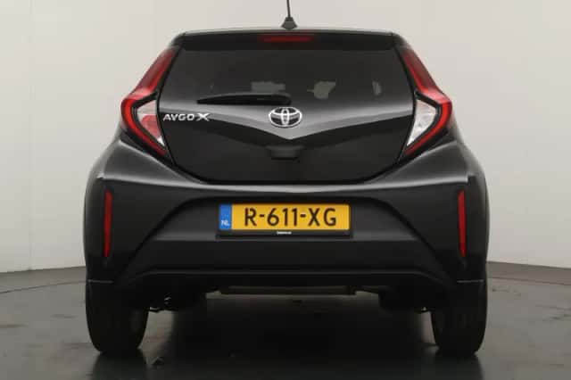 Toyota Aygo (2022) thumbnail 4