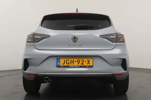 Renault Clio (2025) thumbnail 4
