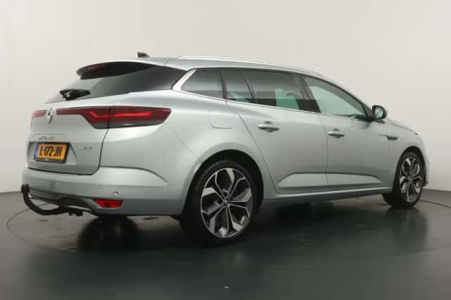Renault Mégane (2021) thumbnail 5