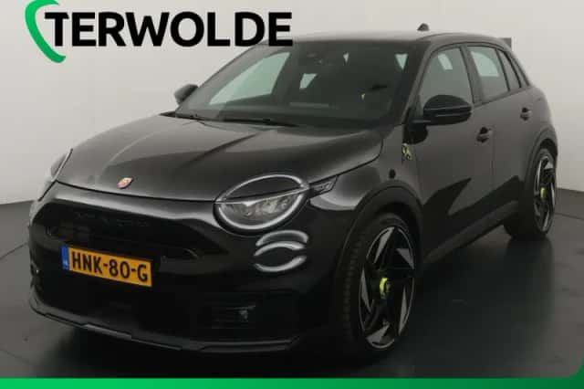 Abarth 600e (2025) thumbnail 1