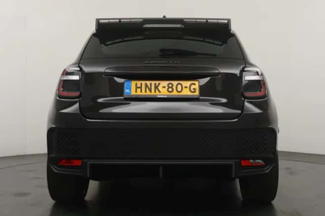 Abarth 600e (2025) thumbnail 4