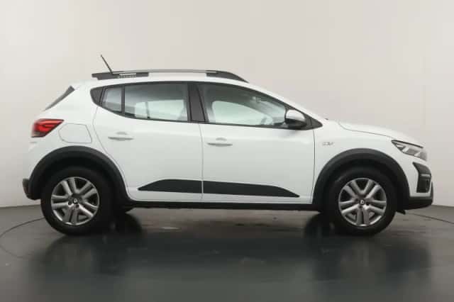 Dacia Sandero Stepway (2021) thumbnail 6