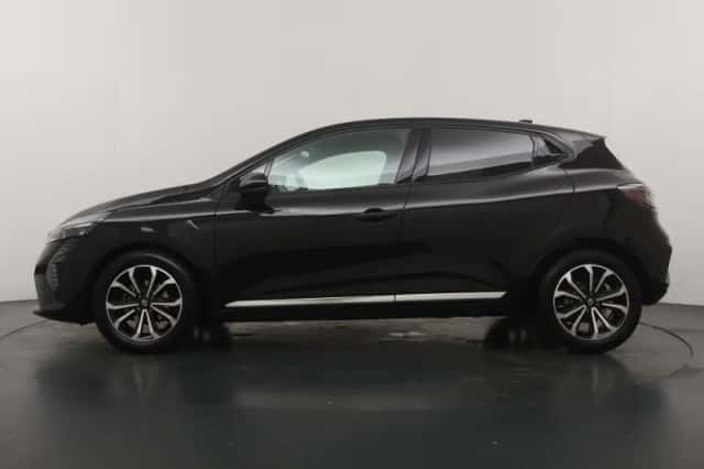 Renault Clio (2024) thumbnail 2
