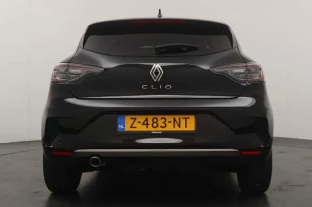 Renault Clio (2024) thumbnail 4