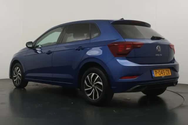 Volkswagen Polo (2022) thumbnail 3