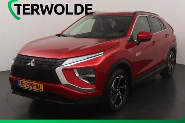 Mitsubishi Eclipse Cross (2022) thumbnail 1
