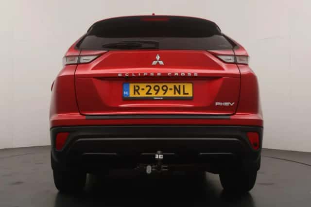 Mitsubishi Eclipse Cross (2022) thumbnail 4