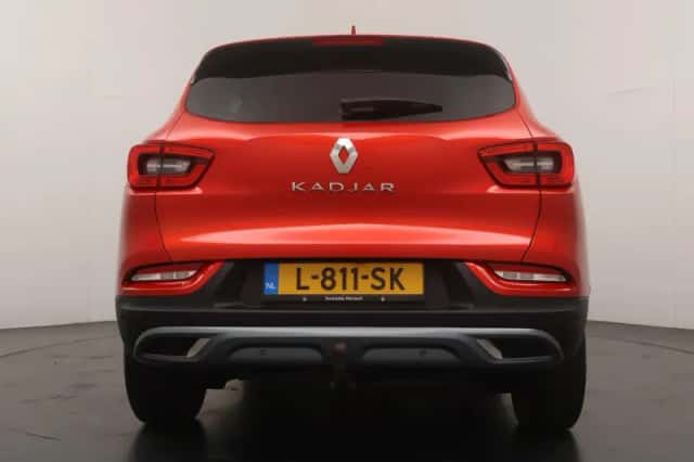 Renault Kadjar (2021) thumbnail 4