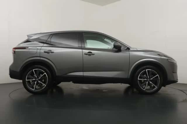 Nissan Qashqai (2021) thumbnail 6