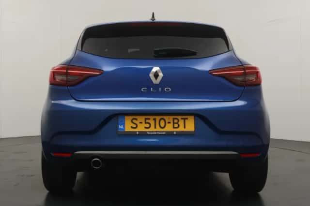 Renault Clio (2023) thumbnail 4