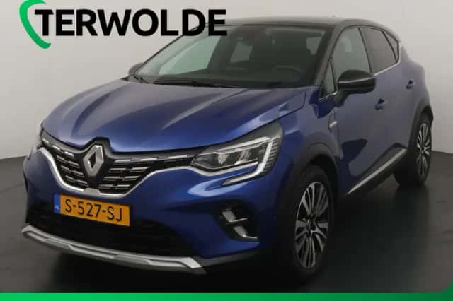 Renault Captur (2023) thumbnail 1
