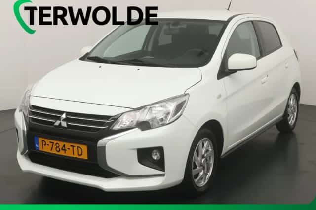 Mitsubishi Space Star (2022) thumbnail 1