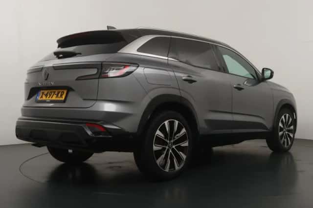 Renault Austral (2023) thumbnail 5