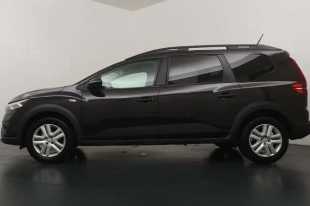 Dacia Jogger (2024) thumbnail 2