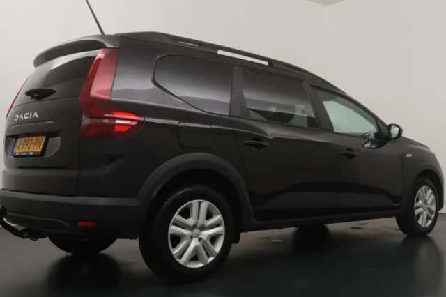 Dacia Jogger (2024) thumbnail 5