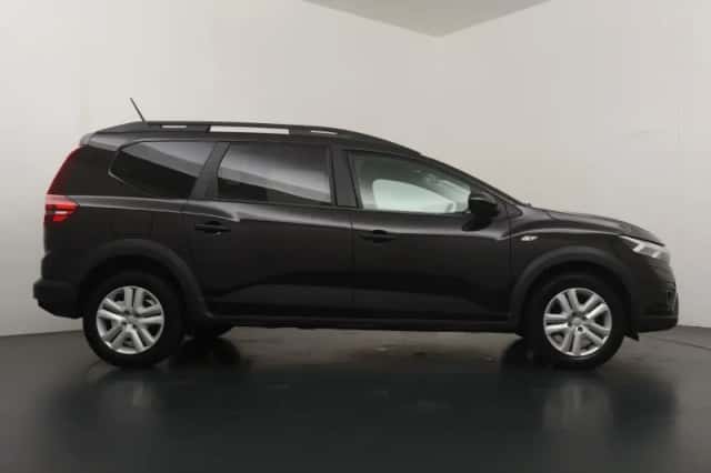 Dacia Jogger (2024) thumbnail 6