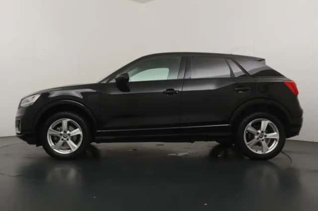 Audi Q2 (2019) thumbnail 2