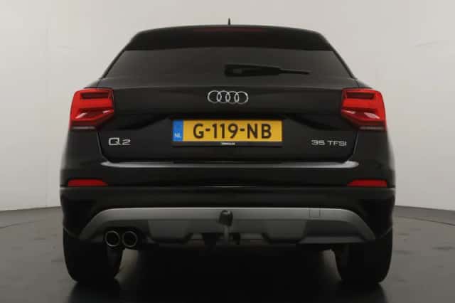 Audi Q2 (2019) thumbnail 4