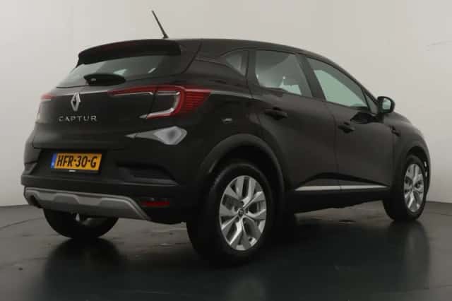 Renault Captur (2020) thumbnail 5